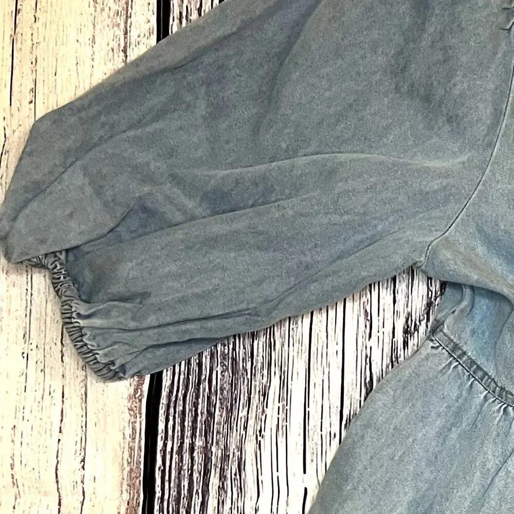 NWT, Lucky Brand Denim High Low Blouse, 3/4 Puff Sleeve, V Neck, Blue, Med - Picture 5 of 8